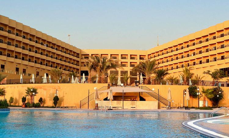 Grand East Resort -obr