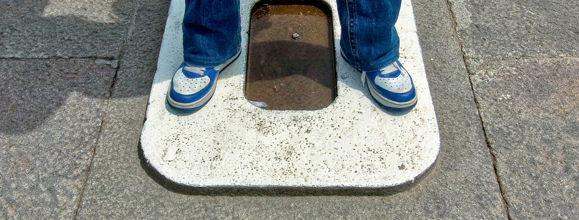 ﻿Ubytování ECU Obrázok6