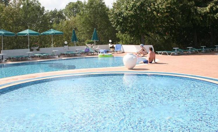 Duni Holiday Village-obr