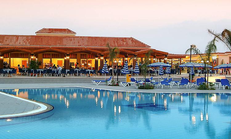 Tsokkos Paradise Village-obr