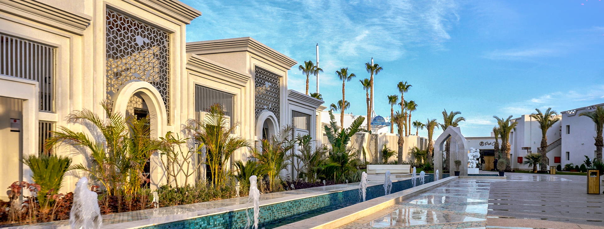 Pláž Remal při východu slunce Obrázok12