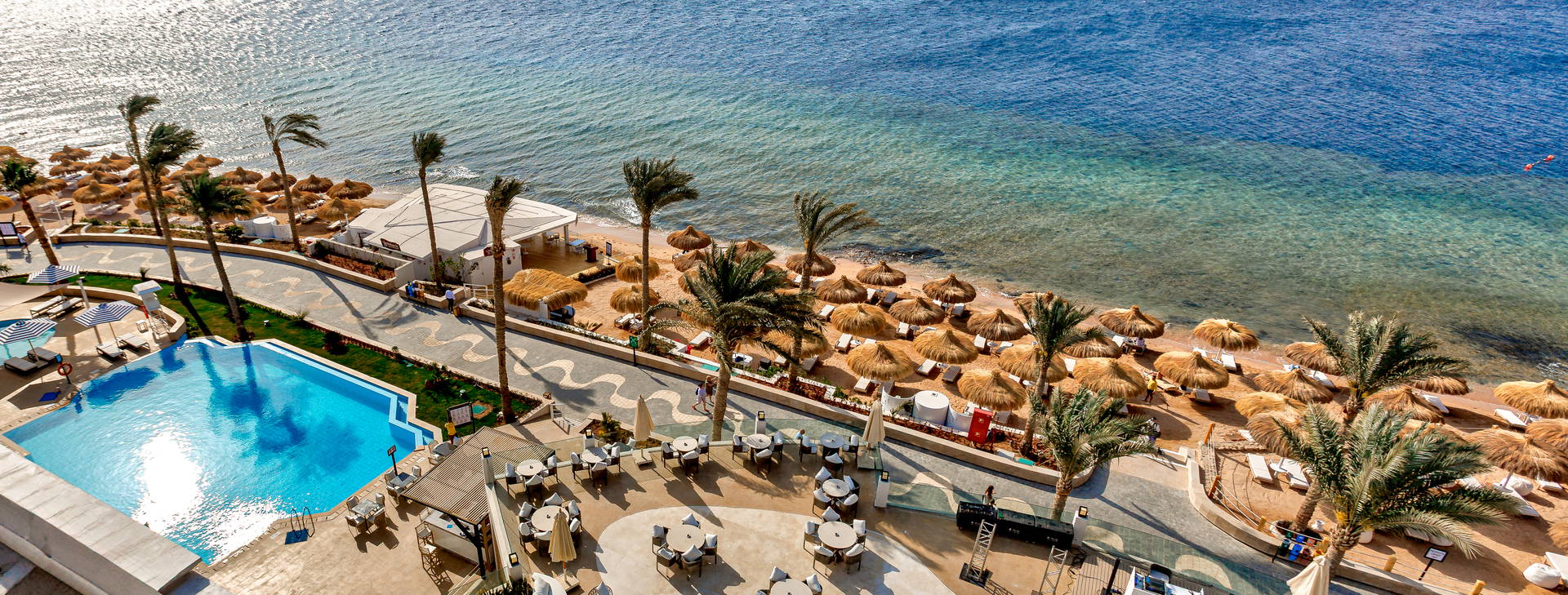 Pláž Remal při východu slunce Obrázok9