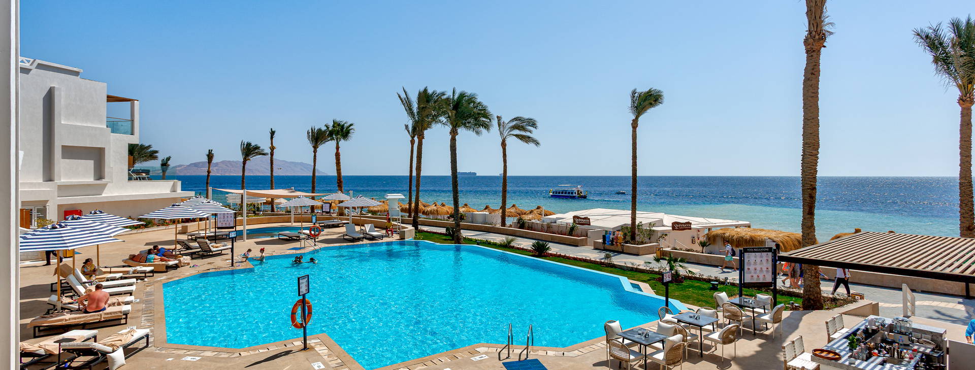 Pláž Remal při východu slunce Obrázok7