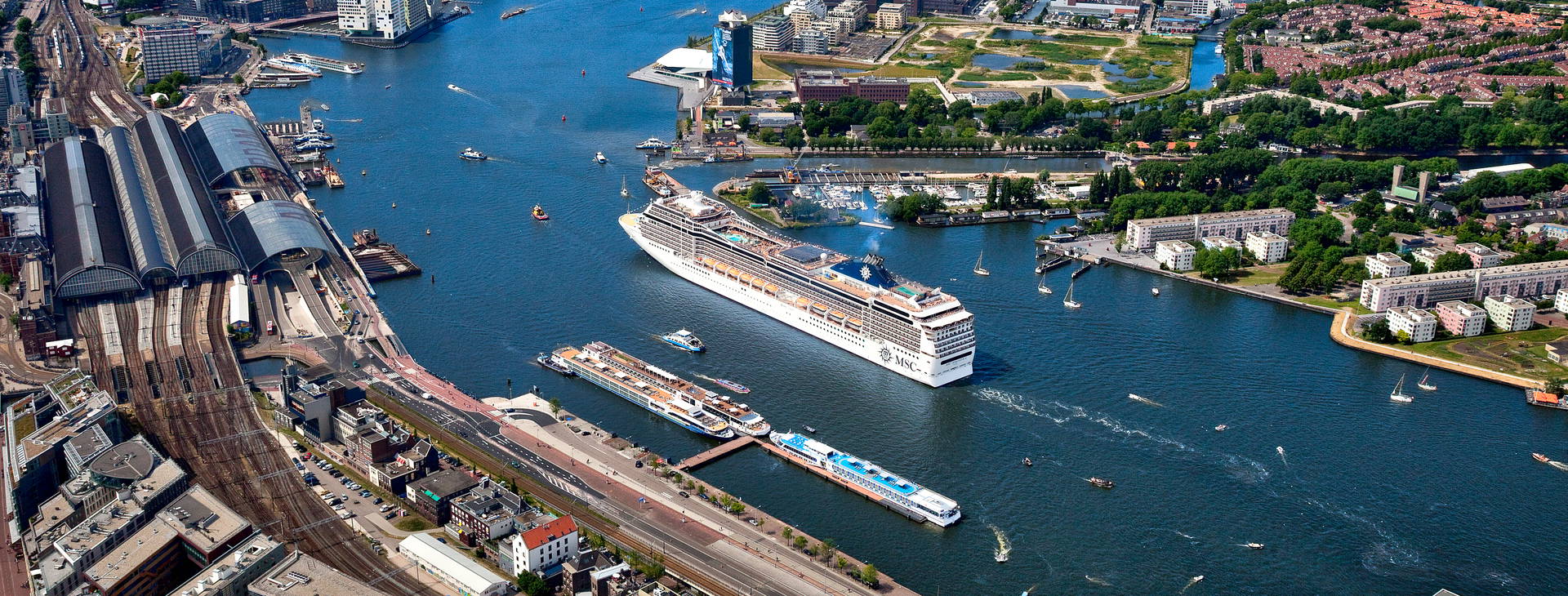 Ubytování v GIS (MSC Magnifica) Obrázok3