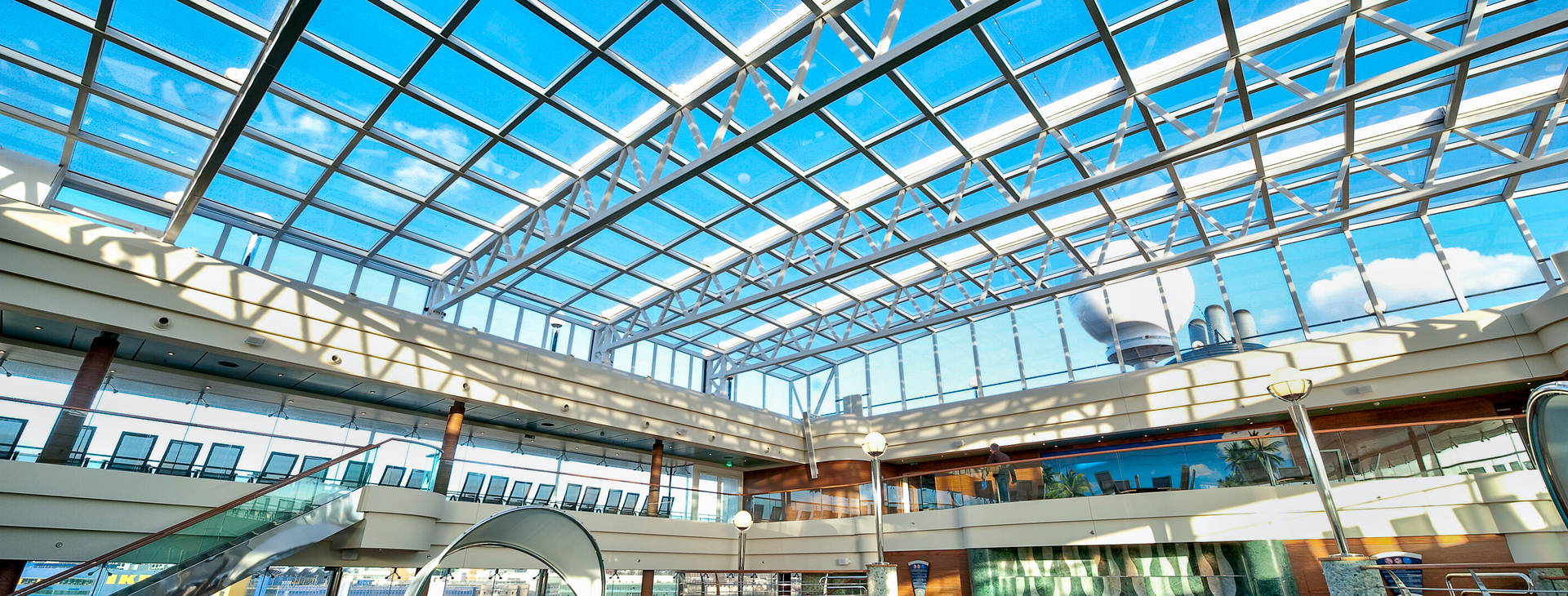 Ubytování v GIS (MSC Magnifica) Obrázok14