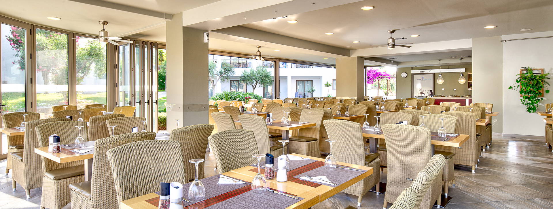 Flegra Palace Obrázok11