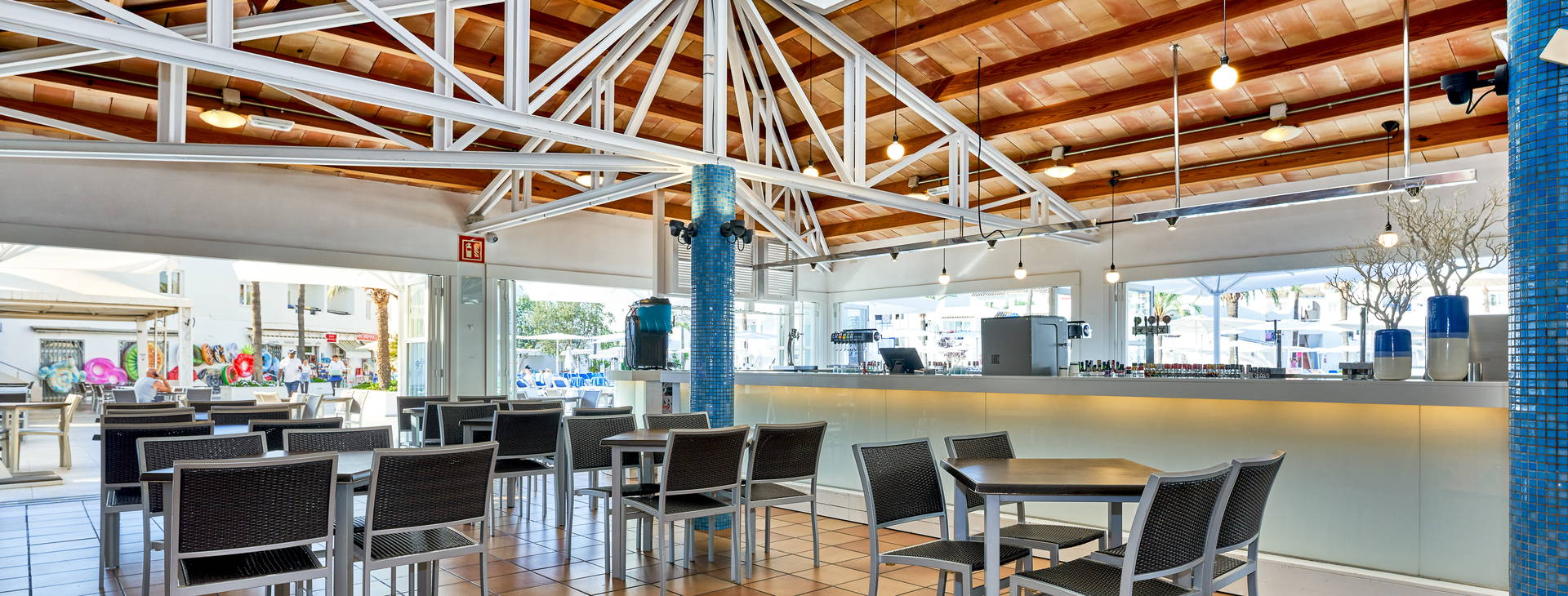 Globales Bouganvilla Obrázok25