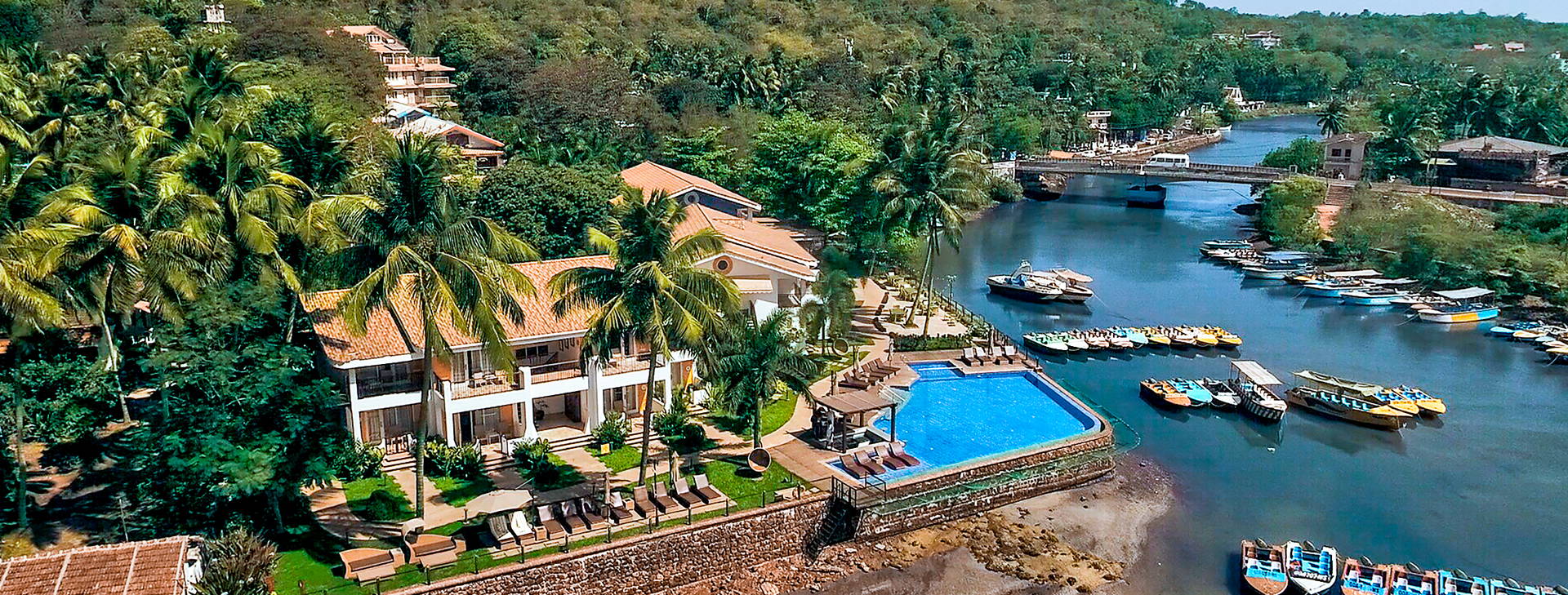 Acron Waterfront Resort Obrázok7