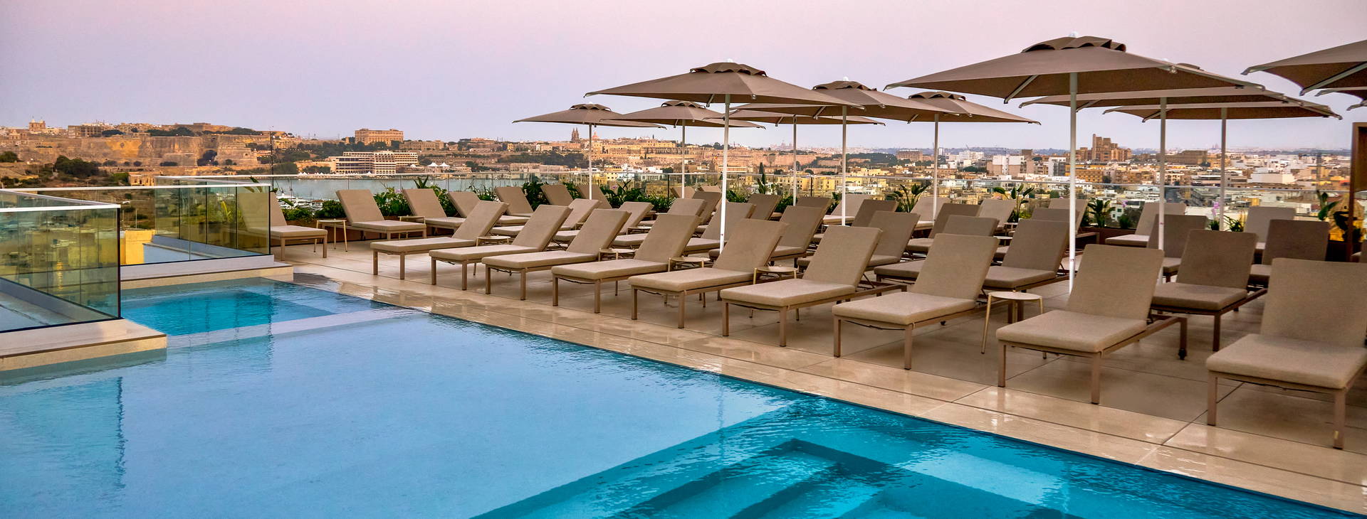 Novotel Malta Sliema Hotel Obrázok0