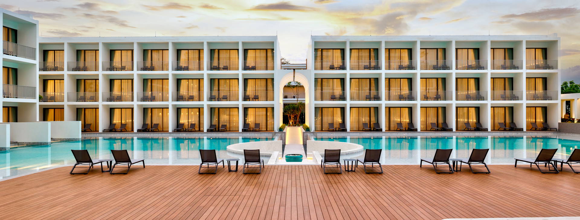 Patong Beach Hotel by See2Sea Obrázok4