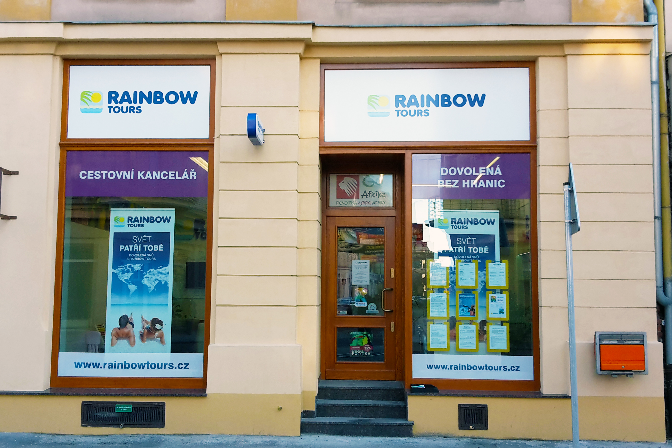 rainbow tours katowice